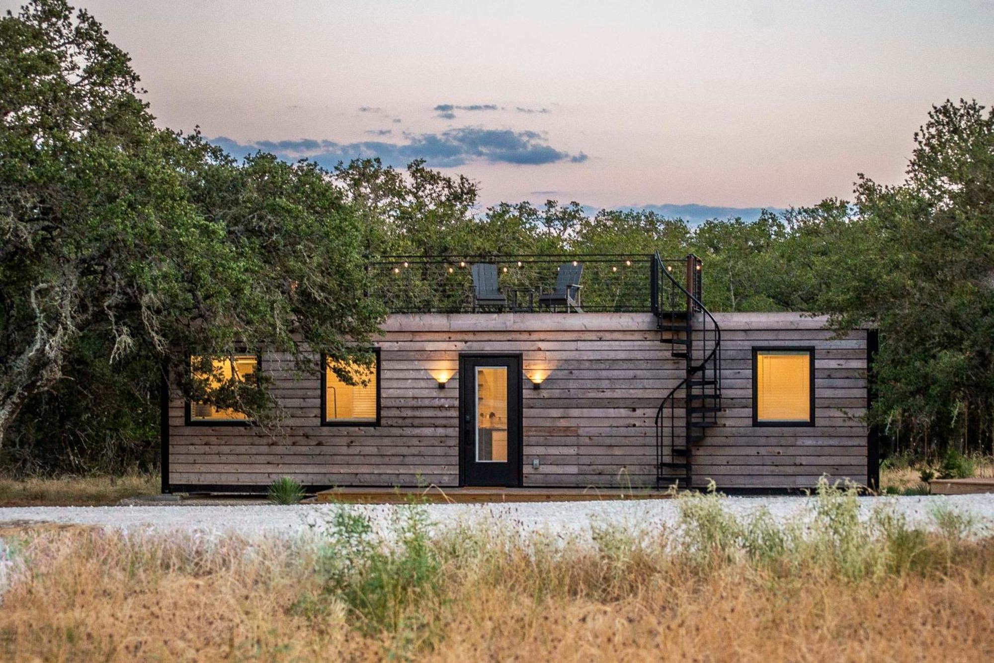 New! The Texas Longhorn-Luxury Container Home Fredericksburg Dış mekan fotoğraf